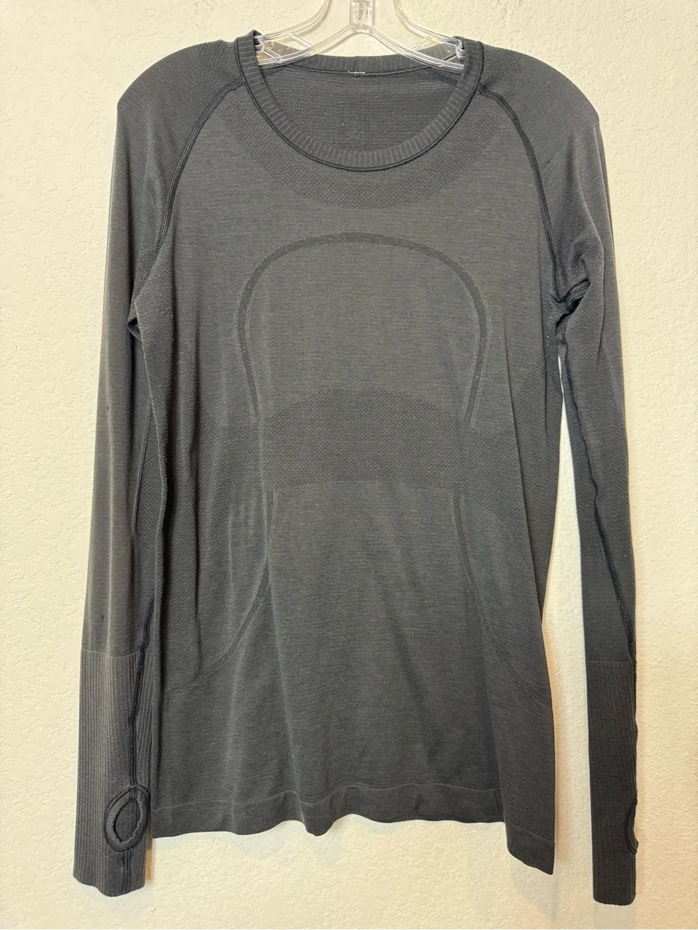 Lululemon Swiftly Tech Seamless Long Sleeve Active Top Charcoal Gray Women’s 10